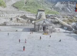 मुख्यमंत्री पुष्कर धामी ने ड्रोन के माध्यम से किया केदारनाथ धाम के पुनर्निर्माण कार्यों का निरीक्षण