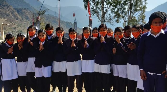 चलो फिर से स्कूल चलें हम,उत्तराखण्ड में सरकार की गाइड लाइन के बीच सोमवार से खुलेंगे स्कूल