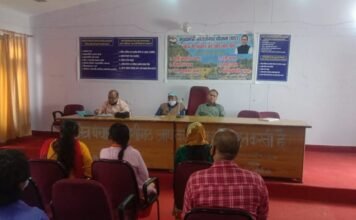 उद्योग विभाग ने लगाया जोशीमठ ब्लाक सभागार में ऋण कैम्प