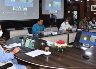 उत्तराखंड कैबिनेट का बड़ा फैसला,राज्य कर्मियों का महंगाई भत्ता 11 फीसद बढ़ा,पर्वतीय क्षेत्र में पहला नगर निगम बना श्रीनगर