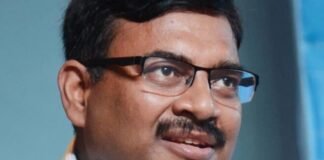 अपर मुख्य सचिव आनंद बर्द्धन ने की पर्यटन विभाग में सीएम घोषणाओं की समीक्षा