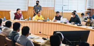 पौड़ी पहुंचे सीएम पुष्कर धामी,क्षतिग्रस्त परिसंपतियों,अवरुद्ध मोटर मार्गों,विद्युत और पेयजल लाइनों को जल्द से जल्द बहाल करने के दिए निर्देश