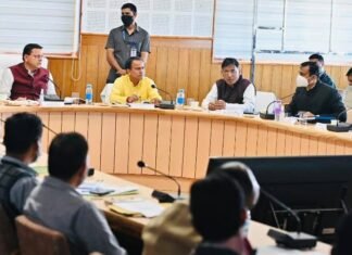 पौड़ी पहुंचे सीएम पुष्कर धामी,क्षतिग्रस्त परिसंपतियों,अवरुद्ध मोटर मार्गों,विद्युत और पेयजल लाइनों को जल्द से जल्द बहाल करने के दिए निर्देश
