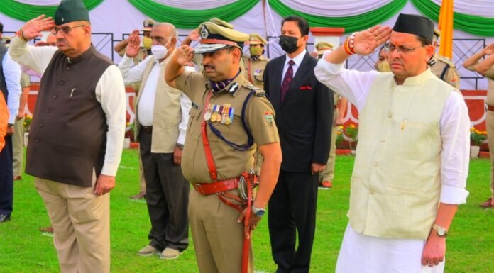 उत्तराखंड-2001 बैच के पुलिसकर्मियों को मिलेगा 4600 ग्रेड, पुलिस स्मृति दिवस पर सीएम पुष्कर धामी ने शहीद पुलिस जवानों को दी श्रद्धांजलि
