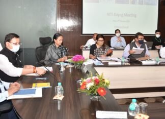 मुख्यमंत्री पुष्कर धामी ने नीति आयोग के उपाध्यक्ष राजीव कुमार के साथ राज्य में विकास को नई गति देने पर किया मंथन,जीएसटी मुआवजा जारी रखने का किया अनुरोध