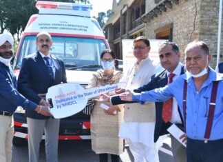 राष्ट्रीय राजमार्ग एवं अवसंरचना विकास निगम ने चमोली एवं उत्तरकाशी जिले को प्रदान की आधुनिक एम्बुलेंस,सीएम धामी ने फ्लैग ऑफ कर किया रवाना