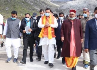 केदारनाथ-मुख्यमंत्री पुष्कर सिंह धामी ने किए बाबा केदार के दर्शन,पुनर्निर्माण कार्यो का लिया जायजा
