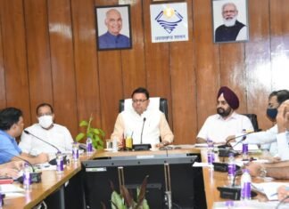 मुख्यमंत्री पुष्कर धामी ने की परिवहन एवं आबकारी विभाग की समीक्षा कहा,राज्य में सी.एन.जी.पर टैक्स की दर को कम करने पर किया जायेगा विचार