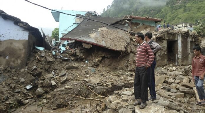 उत्तराखंड में भारी बारिश से जनजीवन अस्त-व्यस्त,भूस्खलन से लैंसडौन 3 लोगों की मौत,मौसम का मिजाज देख कर संचालित होगी चारधाम यात्र