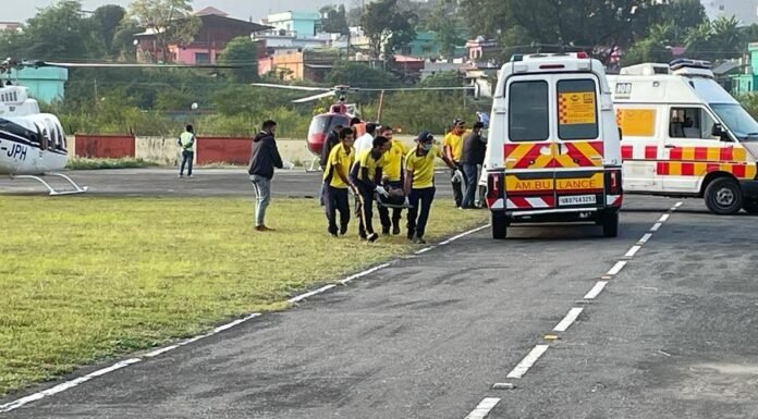 चमोली में शुरू हुई एयर एंबुलेस सेवा,जलने से घायल तीन लोगों को हेली एम्बुलेंस से पहुंचाया गया देहरादून