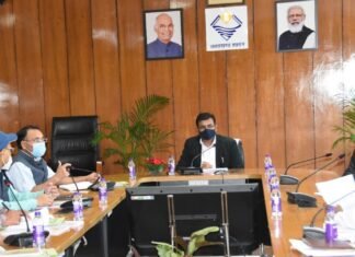 अपर मुख्य सचिव आनन्द बर्द्धन ने की लोनिवि व संस्कृति विभाग की घोषणाओं की समीक्षा,मुख्यमंत्री द्वारा की गयी घोषणाओं को शीघ्रता से पूरा करने के दिए निर्देश