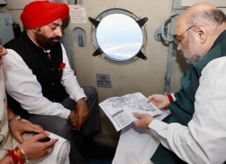 केन्द्रीय गृहमंत्री अमित शाह ने उत्तराखंड में आपदा की स्थिति का लिया जायजा,कहा-भारत सरकार हर तरीके से देवभूमि के साथ