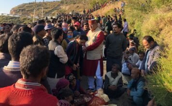 मुख्यमंत्री पुष्कर धामी ने चकराता दुर्घटना में मृतक आश्रित को 50-50 हजार रुपये व गम्भीर घायलों को 25-25 हजार रुपये की सहायता राशि देने के दिए निर्देश,हताहतों के परिजनों को ढांढस बधाने पहुंचे कैबिनेट मंत्री गणेश जोशी