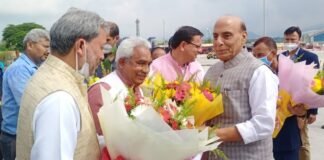 केंद्रीय रक्षा मंत्री राजनाथ सिंह पहुंचे पेशावर कांड के नायक और स्वतंत्रता सेनानी वीर चन्द्र सिंह गढ़वाली के पैतृक गांव,गढ़वाली की मूर्ति एवं स्मारक का करेगें अनावरण एवं लोकार्पण