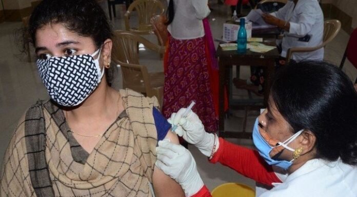 उत्तराखंड में हो चुका है 95 प्रतिशत वैक्सीनेशन,सीएम पुष्कर धामी ने कहा,नवंबर तक कर लेंग शत प्रतिशत लक्ष्य हासिल