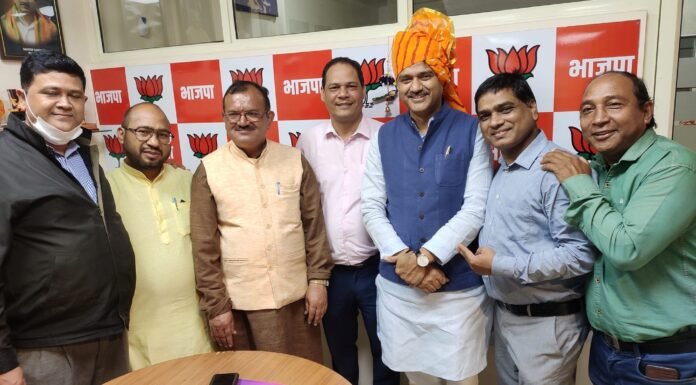 दिल्ली के विनोद नगर में 21 नवंबर को आयोजित होगा सांस्कृतिक,साहित्यिक एवं सामाजिक एकता का संगम उत्तराखंडी महाकुंभ