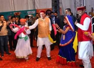 देहरादून में तीन दिवसीय उत्तराखण्ड जनजाति महोत्सव शुरू केन्द्रीय जनजातीय कार्य मंत्री एवं सीएम पुष्कर धामी ने किया शुभारम्भ