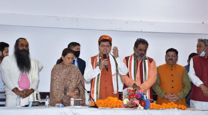 उत्तराखंड में गन्ना मूल्य बढ़ाये जाने पर किसानों के प्रतिनिधिमण्डल ने सीएम धामी का किया आभार व्यक्त