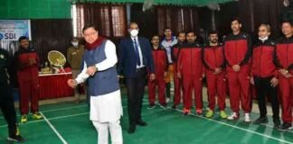 मुख्यमंत्री पुष्कर सिंह धामी ने अन्तर्विभागीय बैडमिंटन प्रतियोगिता-2021 का किया शुभारम्भ किया