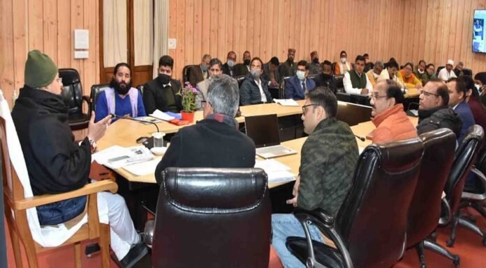 बोधिसत्व विचार श्रृंखला ई संवाद कार्यक्रम में बोले सीएम पुष्कर धामी,देवभूमि को योग,वेलनेस का शसक्त हब बनाने में कई संस्थाएं और लोग निभा रहे है महत्वपूर्ण भूमिका