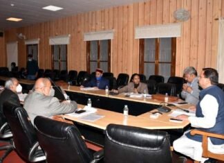 मुख्यमंत्री पुष्कर धामी की अध्यक्षता में हुई जी.बी.पंत संस्थान की बोर्ड ऑफ गवर्नस की बैठक,विभिन्न विषयों पर लिया गया निर्णय