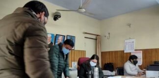 उत्तराखंड विधानसभा चुनाव-नामांकन के पहले दिन देहरादून जिले में बिके 100 नामांकन पत्र