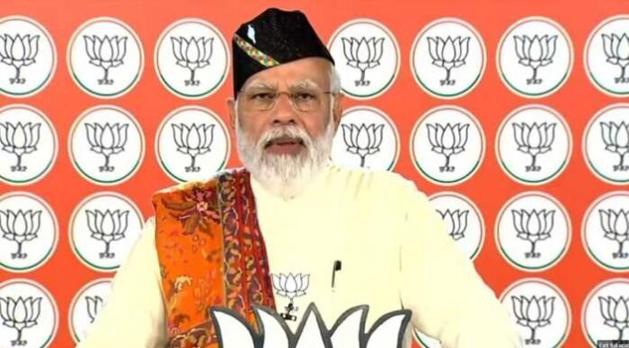 प्रधानमंत्री नरेन्द्र मोदी ने हरिद्वार और देहरादून के मतदाताओं के साथ किया वर्चुअल संवाद कहा-उत्तराखंड का विकास,यहाँ की सेवा हमारे लिए पुण्य का काम