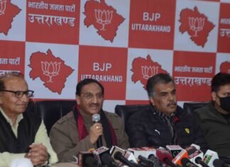 पूर्व केंद्रीय मंत्री रमेश पोखरियाल निशंक ने कांग्रेस पर साधा निशाना कहा-जिन्होंने चारो धामों के लिए कभी कोई कार्य नहीं किया,वही लोग चार धाम चार काम का झूठा दावा कर रहे हैं