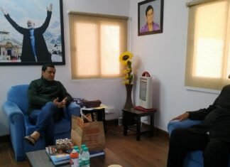 राज्यसभा सांसद अनिल बलूनी से मिले कैबिनेट मंत्री गणेश जोशी उत्तराखंड चुनाव पर की चर्चा