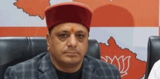 भाजपा का हरीश रावत पर तंज,गिड़गिड़ाकर उतराखंडियत का अपमान कर रहे हैं रावत