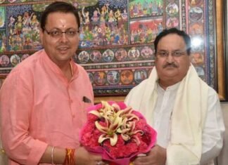 मुख्यमंत्री पुष्कर सिंह धामी एक बार फिर पहुंचे दिल्ली,सियासी हलकों में चर्चाओं का दौर शुरू