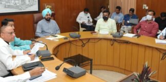 चारधाम यात्रा की तैयारियों को लेकर मुख्य सचिव ने की बैठक,संबंधित विभागों को सुगम और सुरक्षित यात्रा के लिए व्यवस्थाएं करने के दिए निर्देश