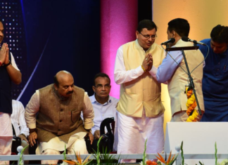 मुख्यमंत्री पुष्कर धामी गोवा के सीएम प्रमोद सावंत के शपथ ग्रहण समारोह में हुए शामिल