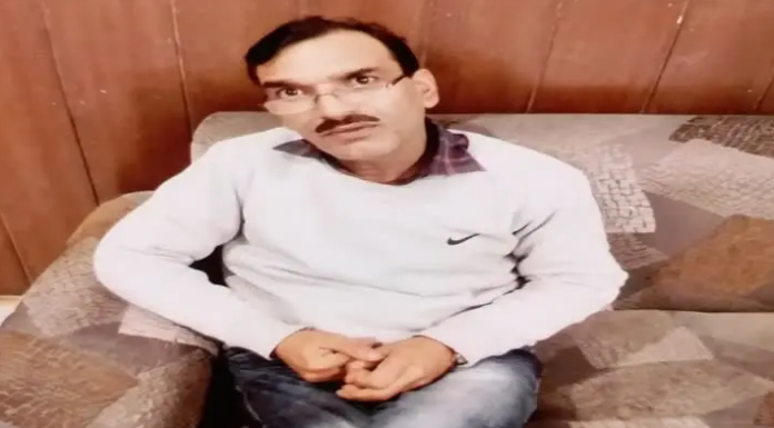 देहरादून विजिलेंस विभाग की बड़ी कार्यवाही,सिंचाई विभाग के समीक्षा अधिकारी को रिश्वत लेते किया गिरफ्तार