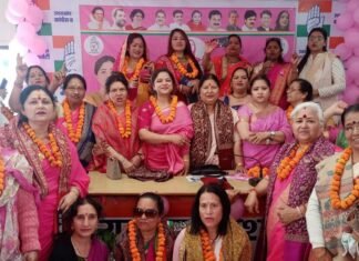 अंतर्राष्ट्रीय महिला दिवस पर कांग्रेस ने किया महिलाओं को सम्मानित कहा-सामाजिक,राजनीतिक और सांस्कृति पटल पर हमने दिया महिलाओं को सम्मान
