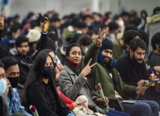 ऑपरेशन गंगा-एक जटिल मानवीय ऑपरेशन की दास्तान