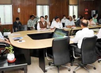 उत्तराखंड में निवेश बढ़ाने के लिए मुख्य सचिव ने सिंगल विंडो सिस्टम के अंतर्गत प्राप्त आवेदनों पर तत्काल कार्यवाही करने के दिए निर्देश