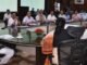 मुख्यमंत्री पुष्कर धामी ने प्रशासनिक अधिकारियों को दिए निर्देश,अंतिम पंक्ति में खड़े व्यक्ति तक जाकर उनकी समस्याओं का करें समाधान