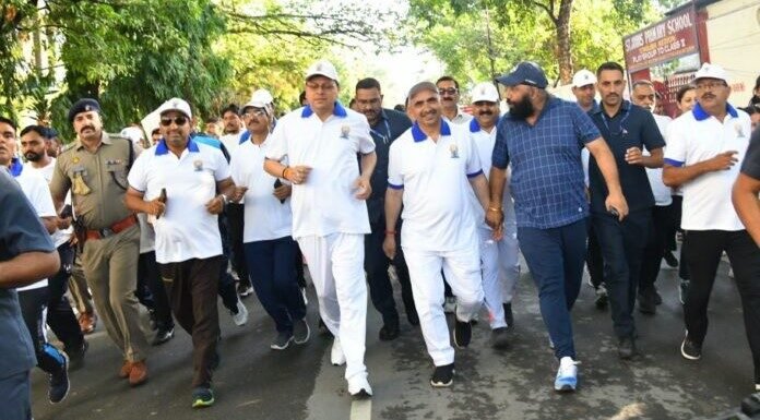 अन्तर्राष्ट्रीय योग दिवस के पूर्व दिवस पर ‘रन फॉर योग’ कार्यक्रम में दौड़े सीएम धामी,योग के प्रति युवाओं एवं जनता को दिया जागरूकता का संदेश