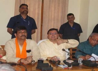 मुख्यमंत्री पुष्कर धामी ने पीएम मोदी के नेतृत्व में केंद्र सरकार के सफलतम 8 वर्ष पूर्ण होने पर कहा-बीते आठ वर्षों में देश का मान-सम्मान पूरी दुनिया में बढ़ा