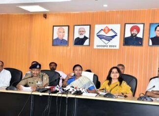 चार धाम यात्रा को लेकर अपर मुख्य सचिव राधा रतूड़ी ने दी जानकारी कहा-यात्रियों की सुविधाओं के लिए सभी विभाग समन्वय से कर रहे है कार्य