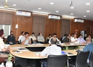 उत्तराखंड में किसानों को बाजार उपलब्ध करवाएगी सरकार,फसलों की नई वैरायटी भी होगी विकसित,मुख्य सचिव ने खाद्य सुरक्षा मिशन कार्यकारी समिति की बैठक में दिए निर्देश