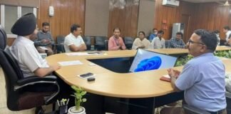 मुख्य सचिव ने की पीएम स्वनिधि योजना के लाभार्थियों से मुलाकात,योजना में सुधार के लिए मांगे सुझाव