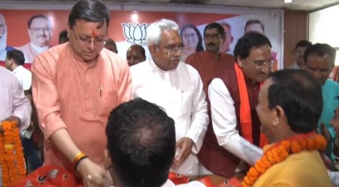 उत्तराखंड-कांग्रेस-बसपा के सैकड़ो कार्यकर्ताओ ने ली भाजपा की सदस्यता