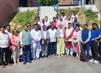 उत्तराखण्ड के कृषि मंत्री गणेश जोशी ने स्वीट्जरलैण्ड में जैविक कृषि अनुसंधान संस्थान का किया भ्रमण