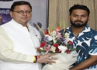 मुख्यमंत्री पुष्कर धामी ने उत्तराखंड ब्रांड एम्बेसडर के रूप में क्रिकेटर ऋषभ पंत को किया सम्मानित