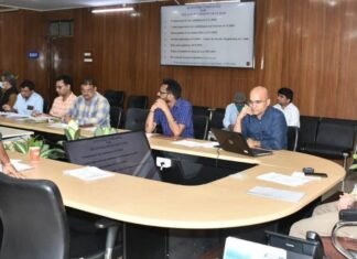 मुख्य सचिव ने की अमृत सरोवर योजना की प्रगति की समीक्षा,सरोवरों को निर्धारित समय सीमा के अंदर पूर्ण करने के दिए निर्देश