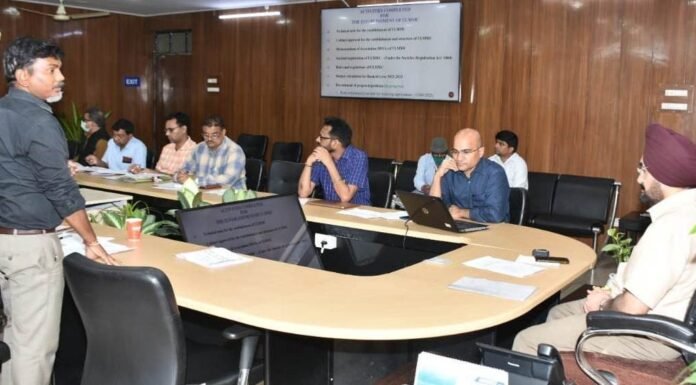 मुख्य सचिव ने की अमृत सरोवर योजना की प्रगति की समीक्षा,सरोवरों को निर्धारित समय सीमा के अंदर पूर्ण करने के दिए निर्देश