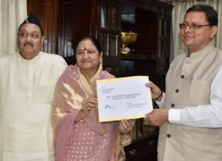 उत्तराखंड आपदा प्रभावितों की मदद के लिए हंस फाउंडेशन ने बढ़ाया हाथ,मुख्यमंत्री राहत कोष में प्रदान की 11 करोड़ की धनराशि