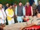 प्रधानमंत्री नरेन्द्र मोदी के जन्म दिवस के अवसर पर आयोजित रक्तदान अमृत महोत्सव कार्यक्रम में शामिल हुए सीएम धामी